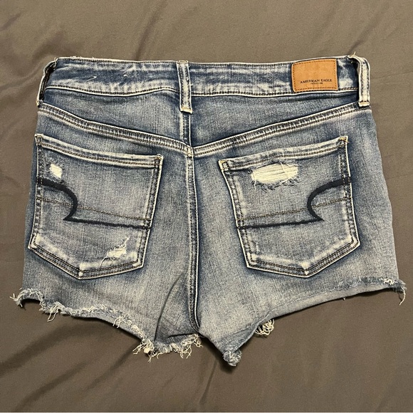 American Eagle Next Level StretchX Hi-Rise Shortie Denim Shorts Sz 6 - Picture 2 of 7